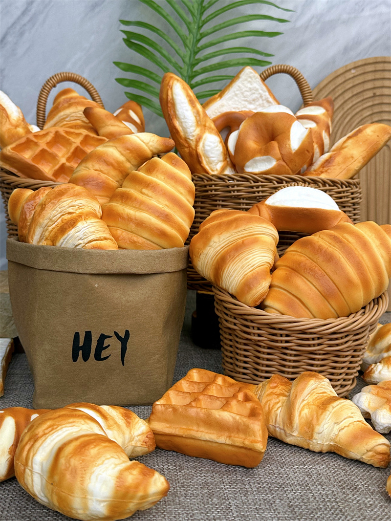 Soft Mini Baguette รุ่นสมจริงน - Party Games Graduation บทวิจารณ์และราคา